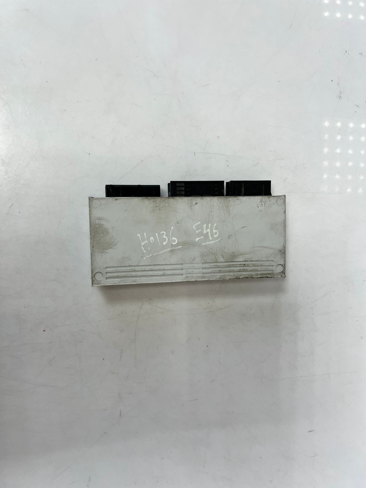 BMW 3 X3 Z8's E46 E83 E52 GM V GENERAL CONTROL BASIC MODULE GM5RD K-BUS 6923960