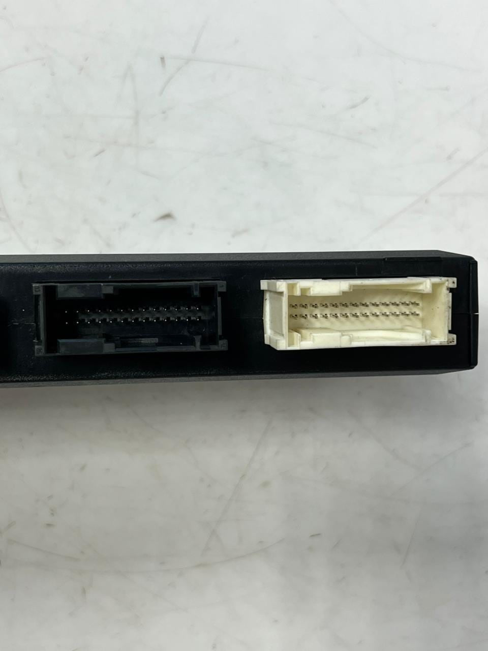 BMW 5 Series E39 523I Comfort Control Unit ECU 8372143 OEM