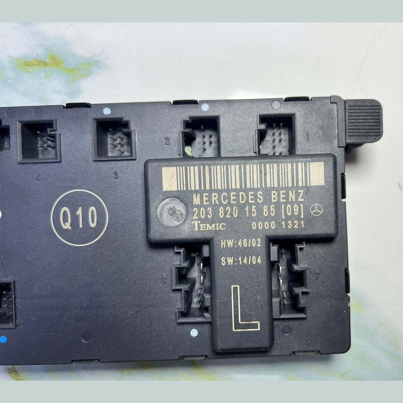 Genuine 02-07 Mercedes-Benz C230 Front Left Door Control Module 2038201585 W203 