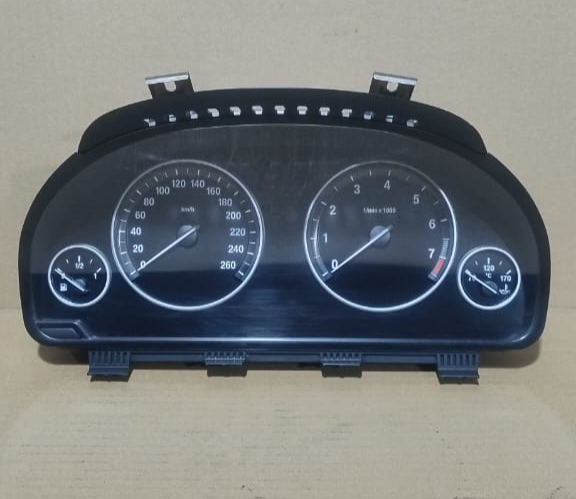 BMW 5 F10 F11 F18 X3 F25 X4 F26 X5 F15 SPEEDOMETER OEM -  9348711