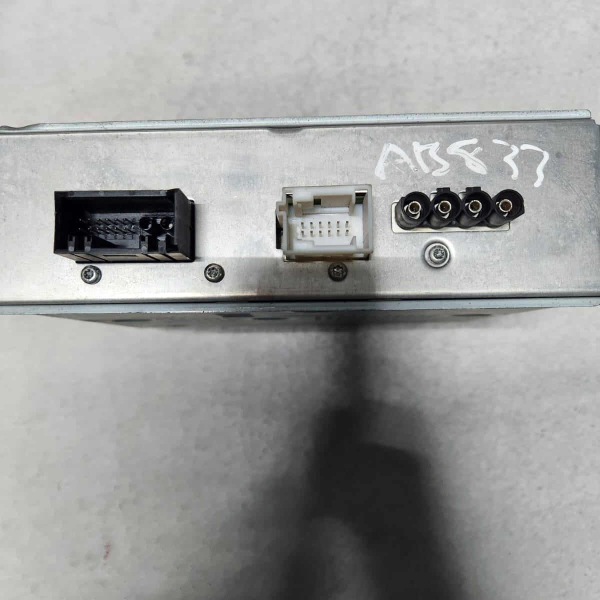 Benz Satellite Radio Control Unit A2129008027 C-Class CLA C117 E-Class GLK CLS