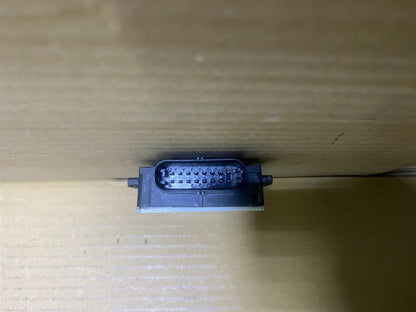 2016 BMW 750Li Blind Spot Radar Control Module 6881203 5 Ser G30 and 7 Ser G11 G