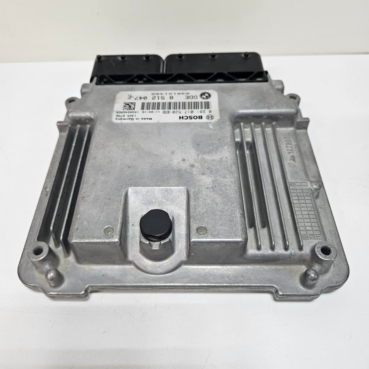 BMW 3 Series E90 320D Engine Control Unit ECU 2.0D Diesel DDE Bosch 8512047