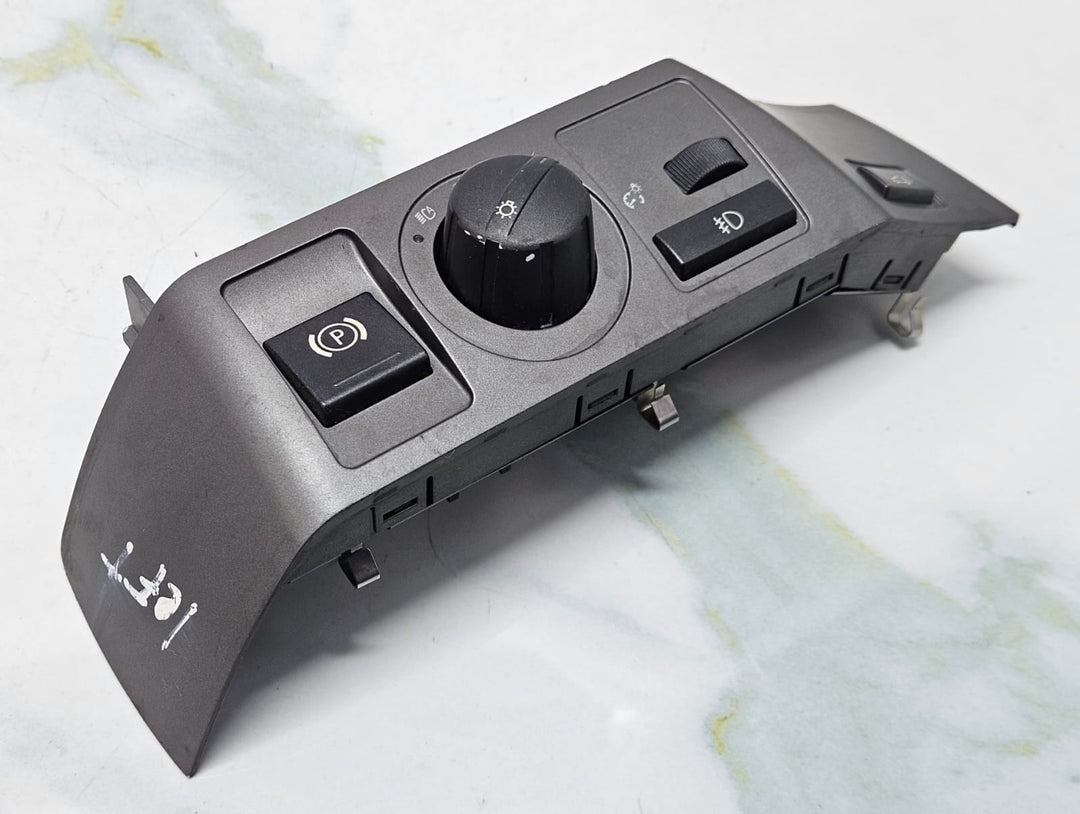 2002-2005 BMW E65 745Li Headlight Control Switch 6918848 OEM