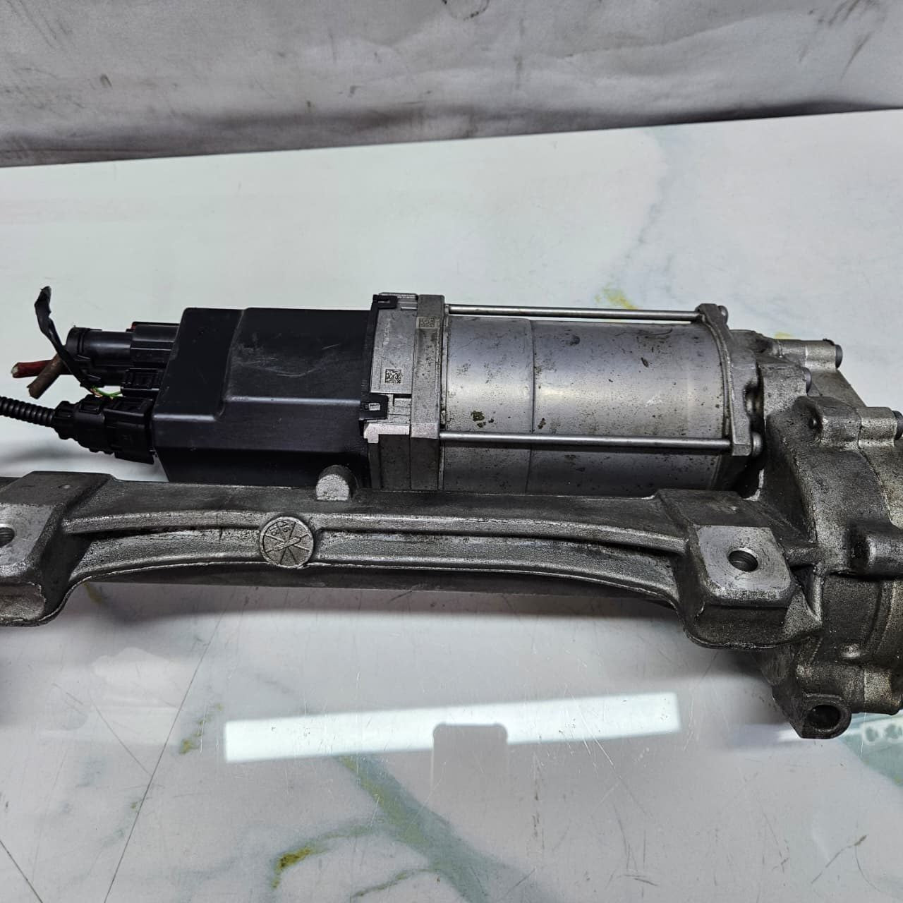 OEM BMW F20, F21, F30, F31 Steering Rack RHD 6867851 OEM
