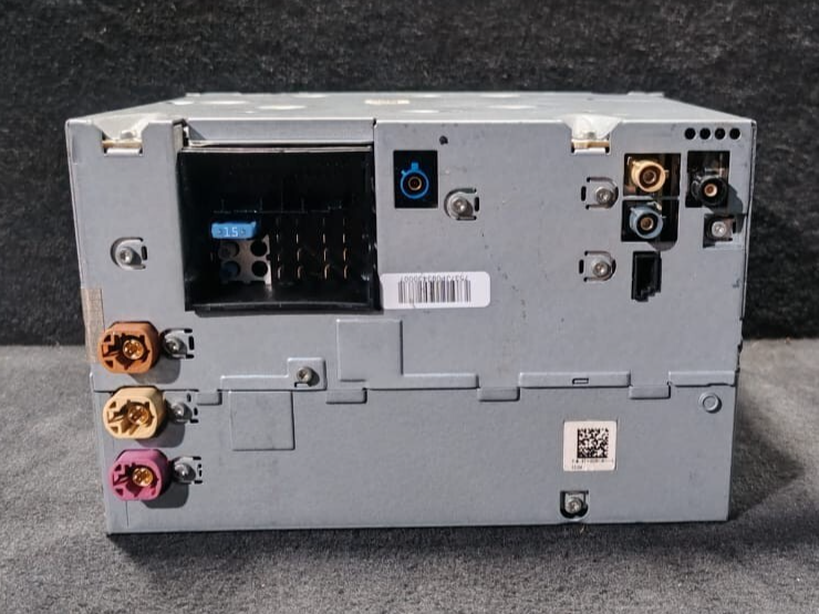 BMW 3 SERIES E90/E91 , E60 E61 STERIO RECIEVER CD HEAD UNIT - 6512 CI 9225389 01
