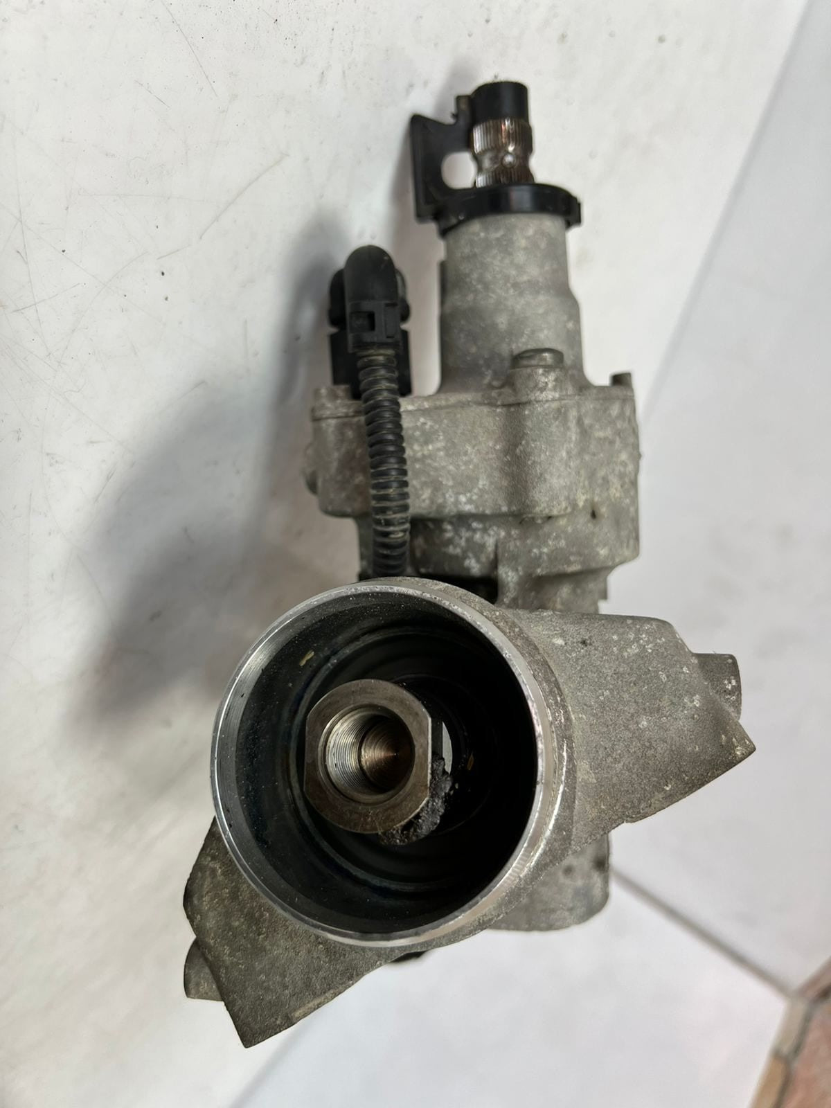 2011-2017 BMW X3 Electric Power Steering Rack 6874314 X3 F25 and X4 F26 LHD