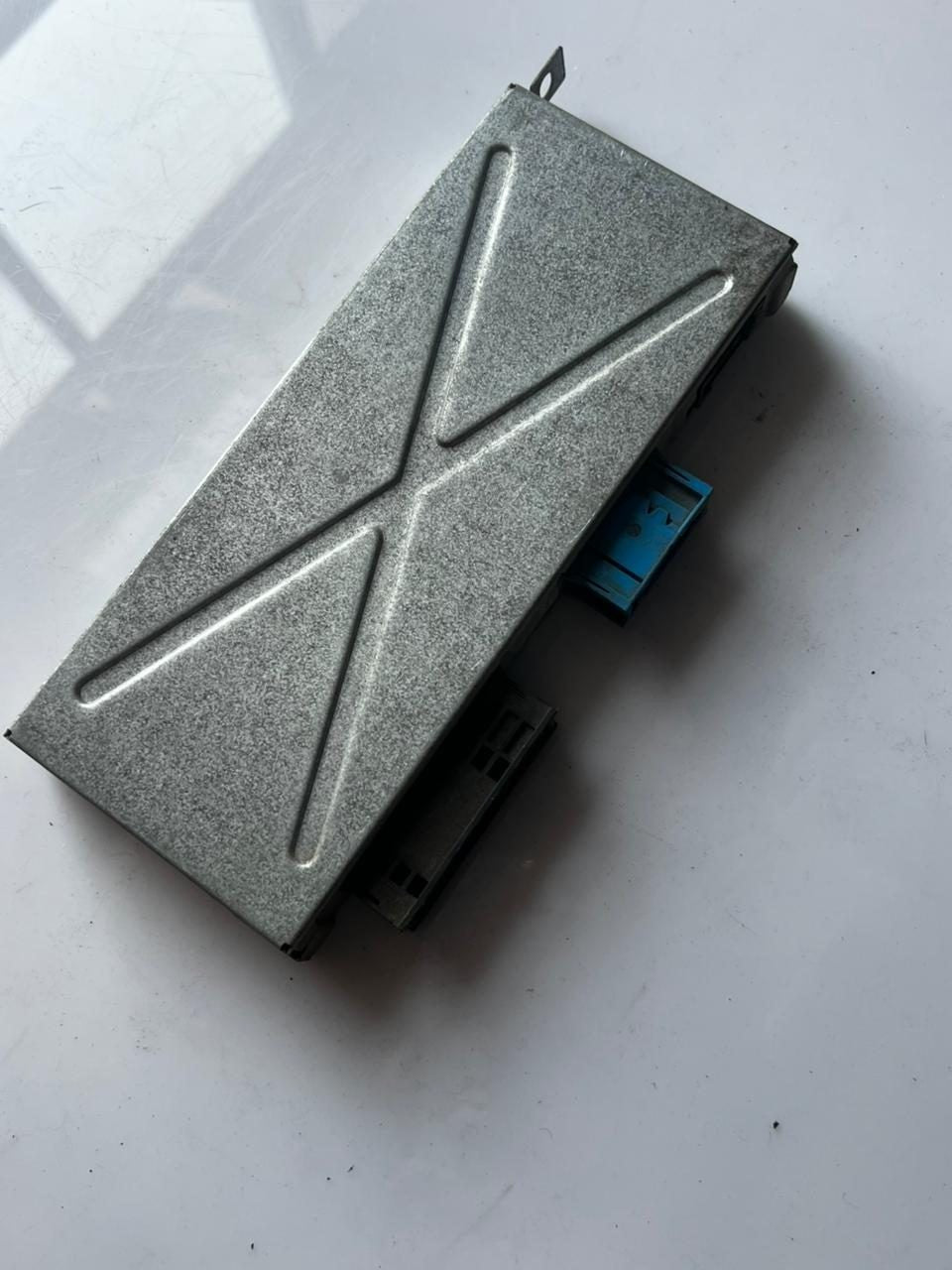 2011 BMW 535i Central Gateway Control Module 9247398 F10 F11 5 Series and F Seri