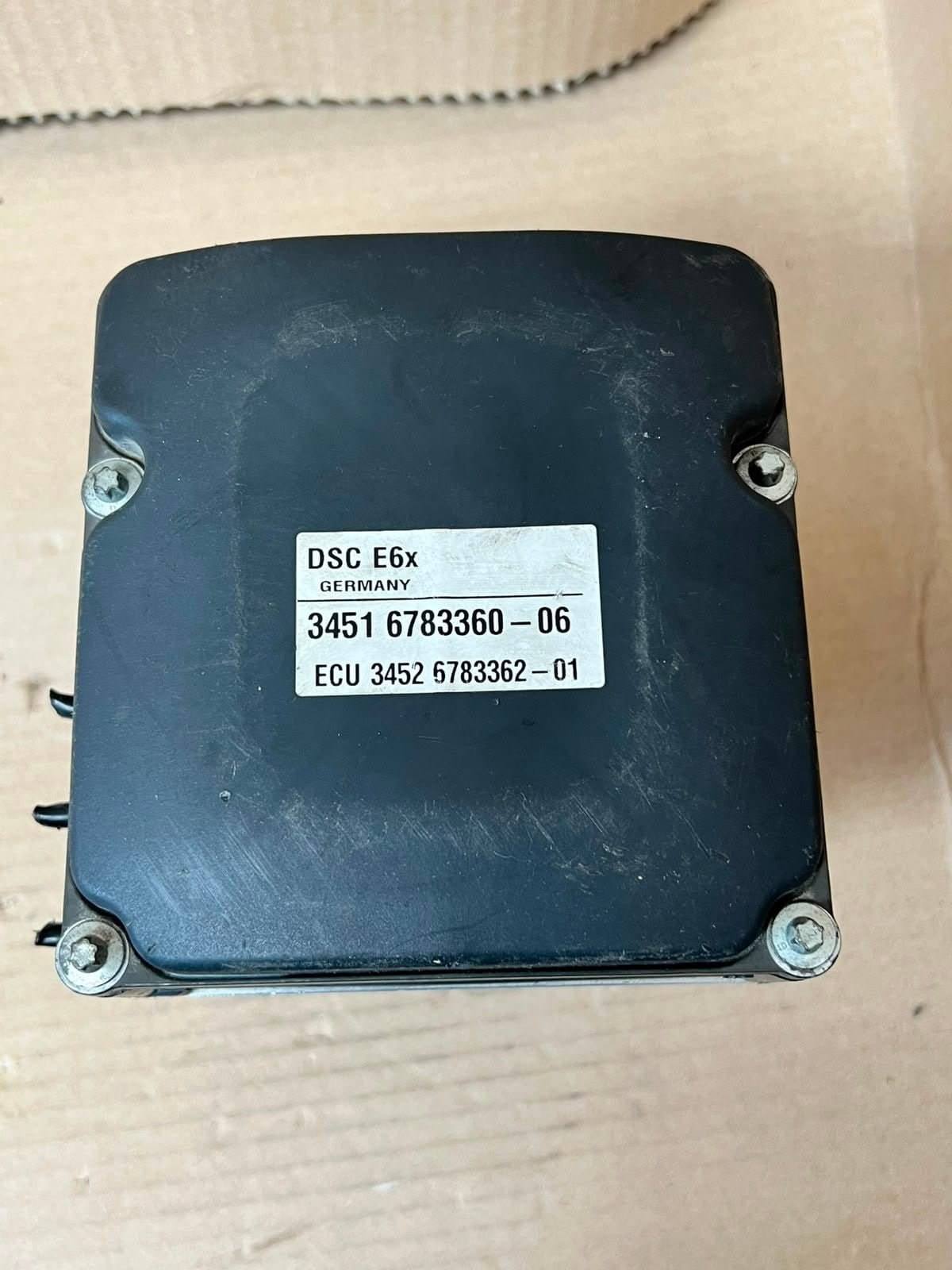 2008-2010 BMW E6X 535i 5 Series E60 520d Abs Pump Control Module 6783360 OEM