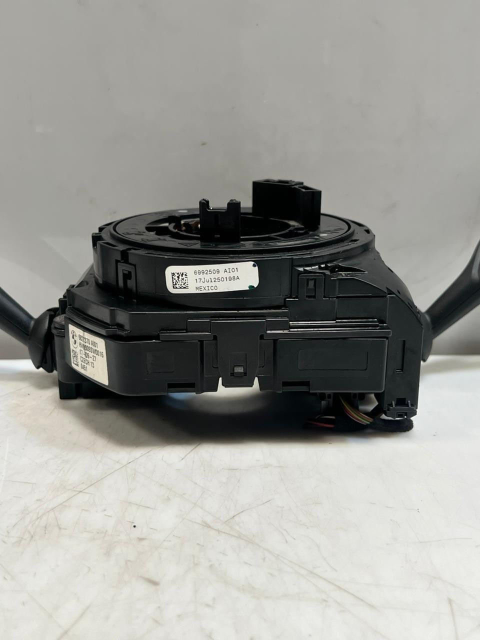 BMW 2' F45 F46 X1 F48 X2 F39 F15 X5 M F85 Switch Cluster Steering Column 6827370