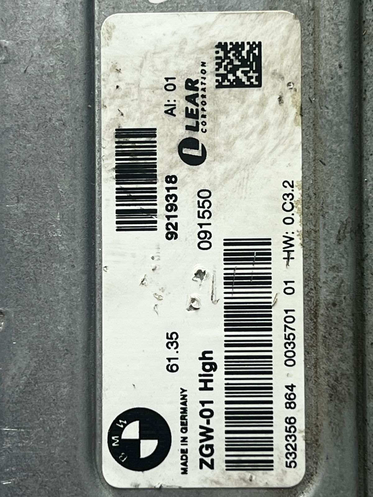 2009-2013 BMW 750i Central Gateway Module 9219318 7 Series F01 F02