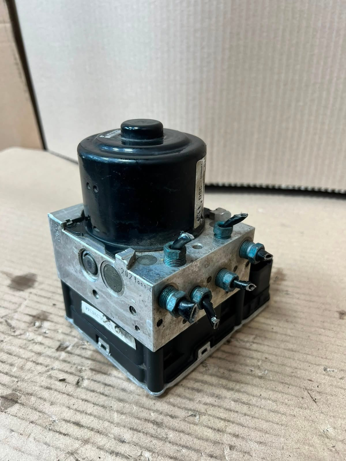 2011-2017 BMW X3 F25 X4 F26 ABS DSC Pump Control Module 6851086 OEM
