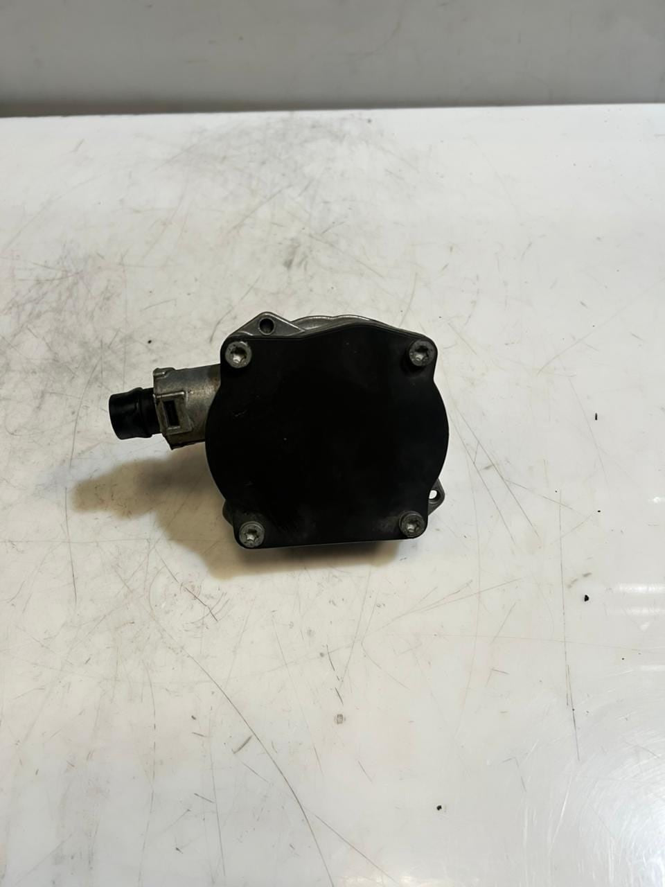 2009-2013 BMW 328i E60 E70 E81 E83 E90 X3 X5 Z4 Brake Vacuum Pump 7558344 OEM