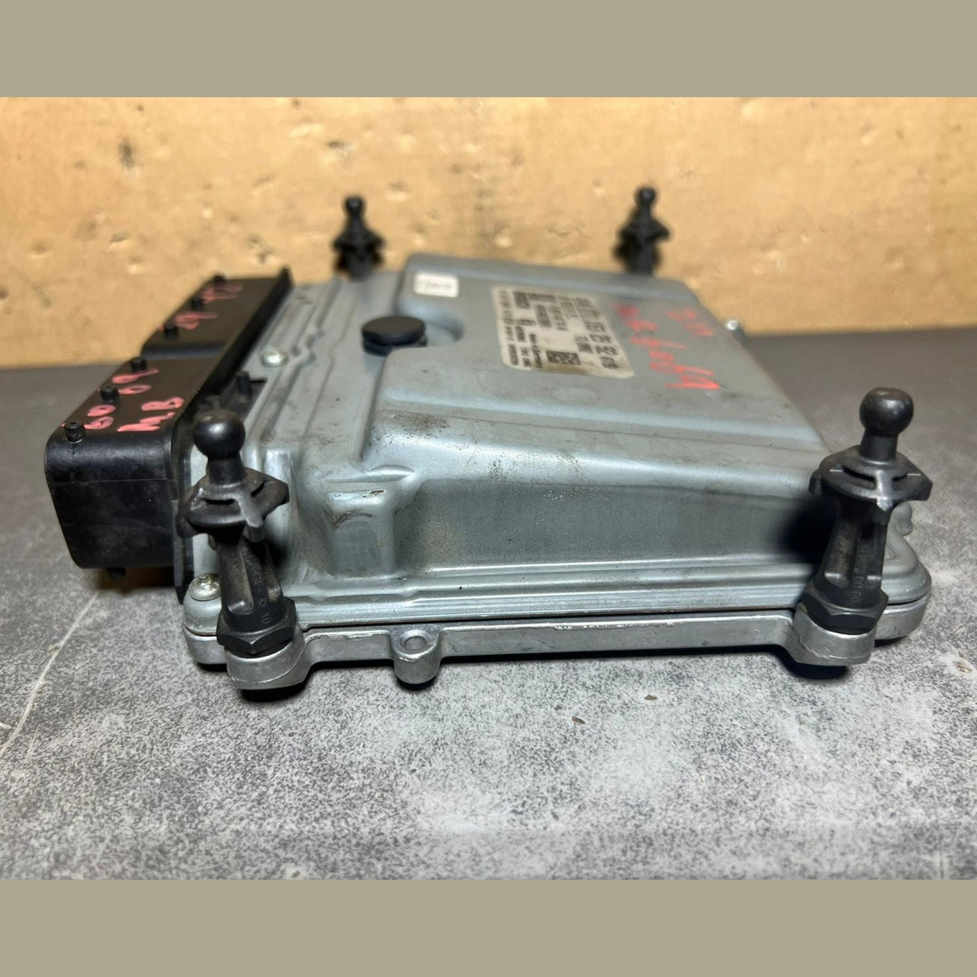 08-10 Mercedes W211 E-Class Engine Control Module Unit ECM ECU A272 1532992 OEM
