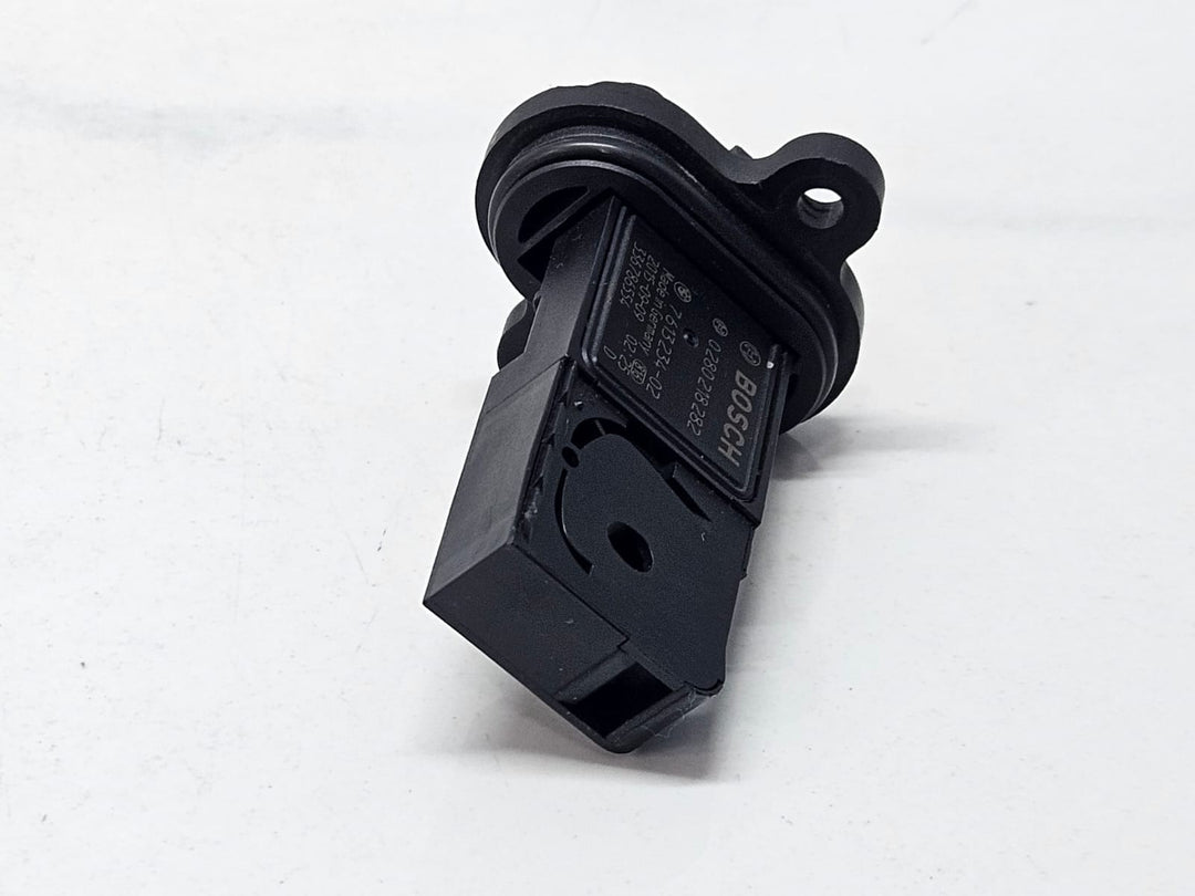 2013-2017 BMW 750i 7 Series F01 F02 F03 F04 Mass Air Flow Sensor 7613234 OEM