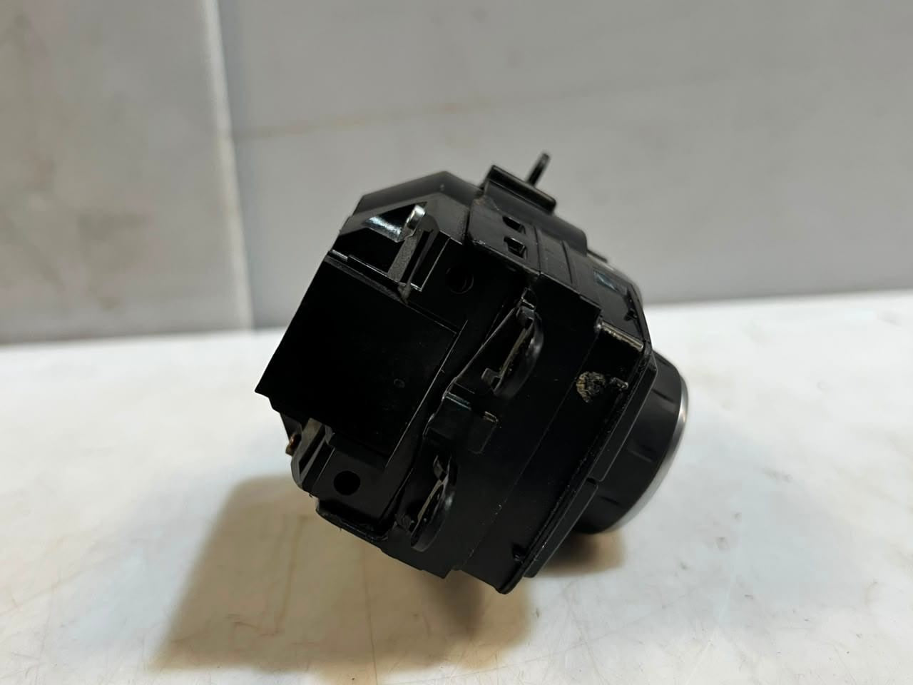 2007-2013 BMW X5 E60 E61 E63 E64 X5 E70 X6 E71 iDrive Controller 9249440