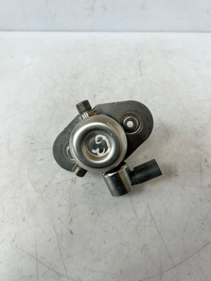 2013-2018 BMW 650i N63 X5 X6 M5 550I xDrive High Pressure Fuel Pump 7599865 OEM