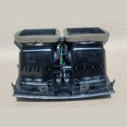 BMW F15 X5  REAR SEAT CENTER CONSOLE AC VENT TRIM HEATER 9252013
