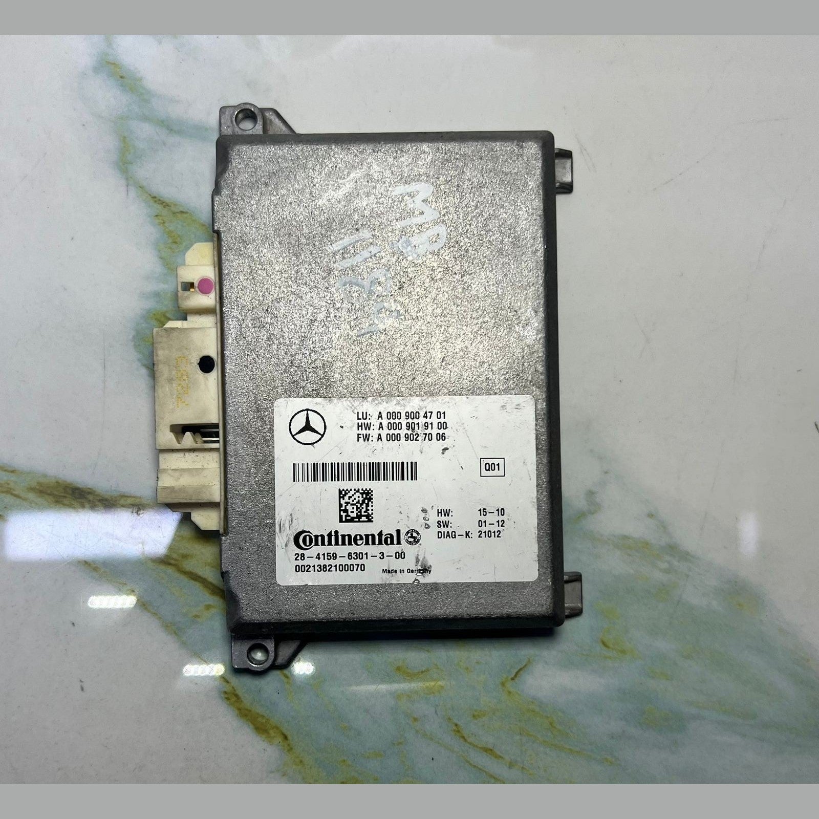 Mercedes W204 W218 CLS Parktronic Assist Parking Control Module A000 9004701 OEM