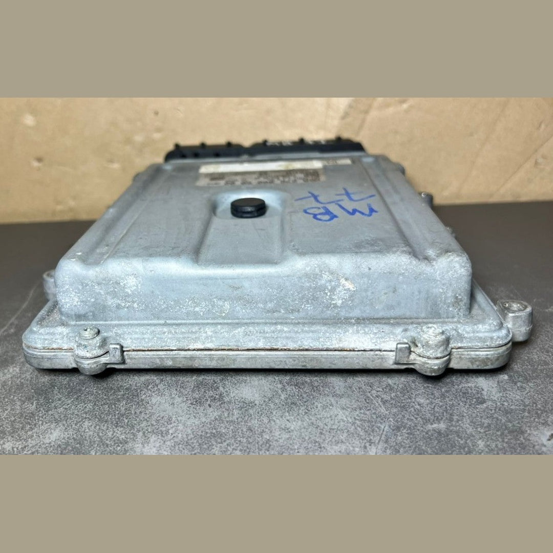 10-14 Mercedes W204 C-Class Engine Control Module Unit ECM ECU A276 9005000 OEM
