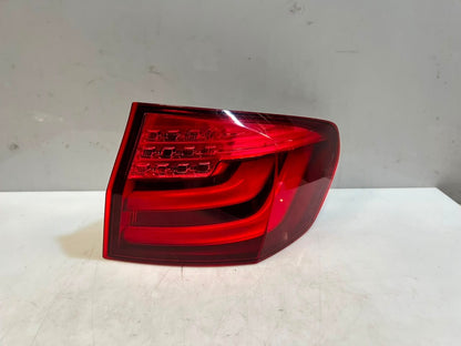 2010-2016 BMW F11 FENDER 528i LEFT RIGHT Tail Light BACK LIGHT 7203233 7203234