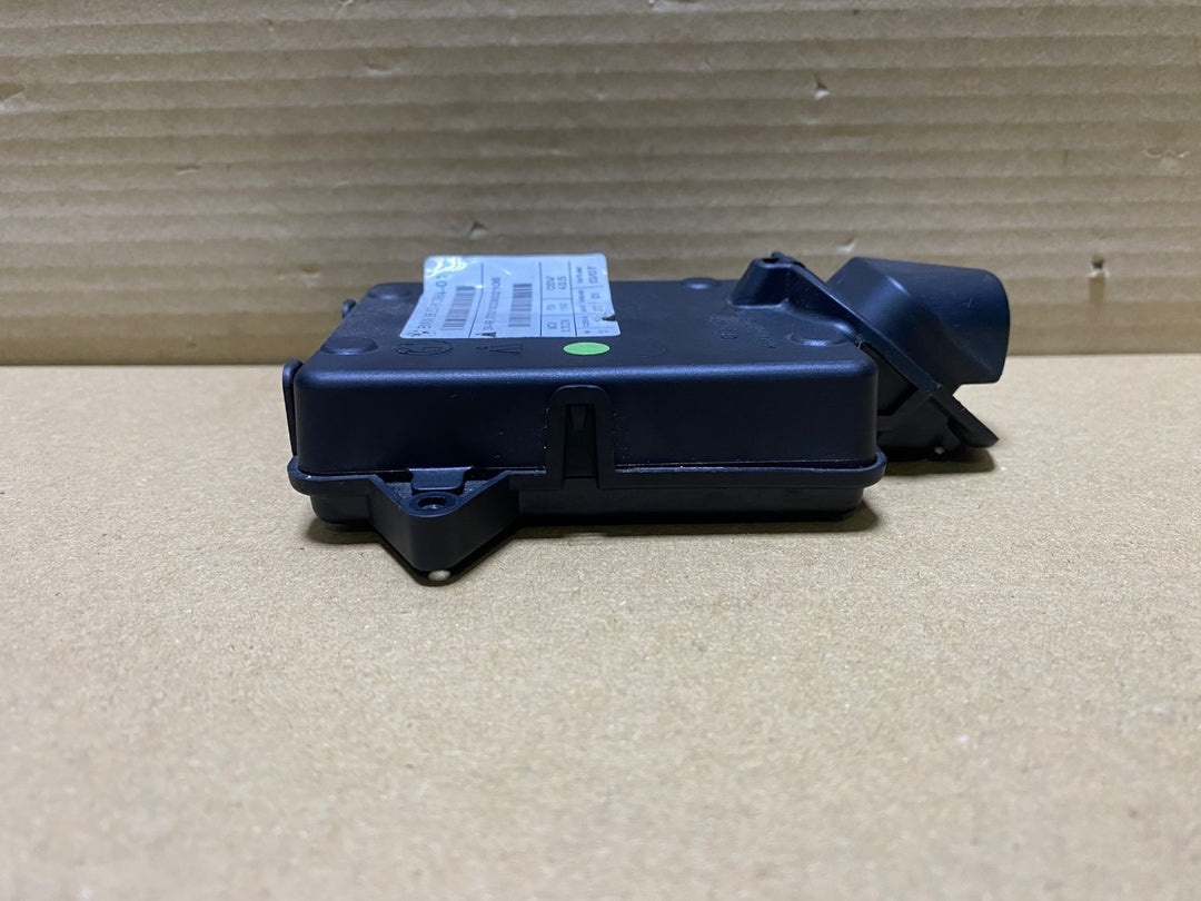 2008-2014 BMW X6 Rear View Backup Camera 9139864  X5, X6.