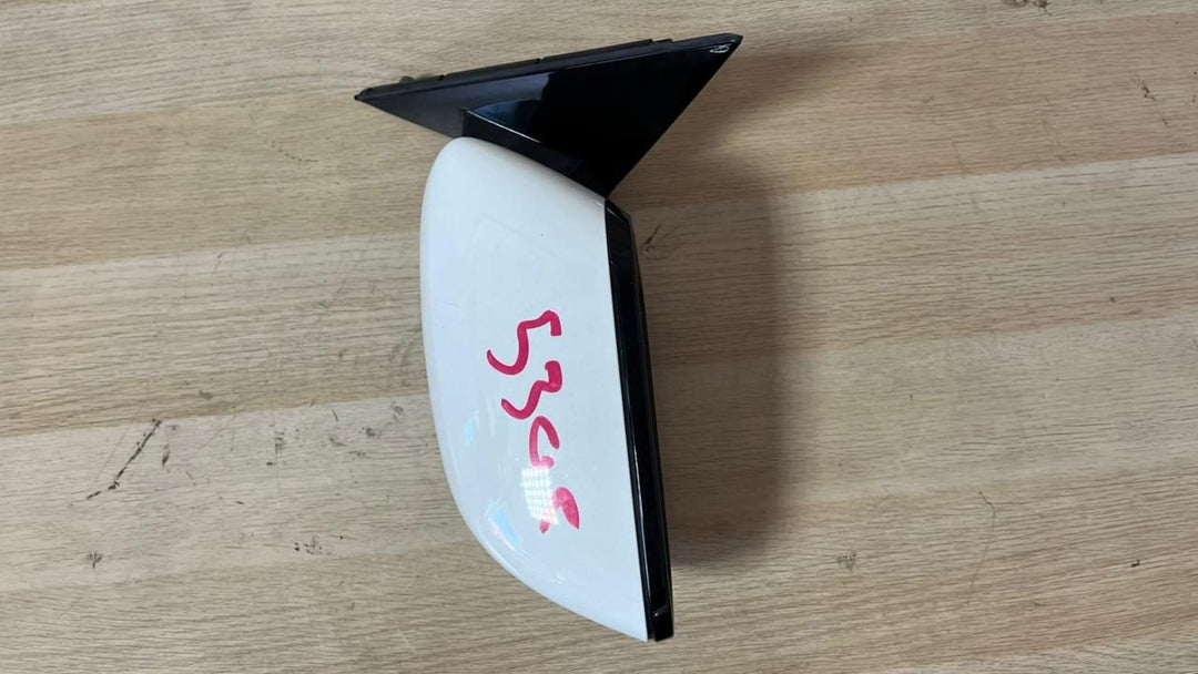 BMW Left Side Door Mirror F0184101U668B 5 Series G30 G31