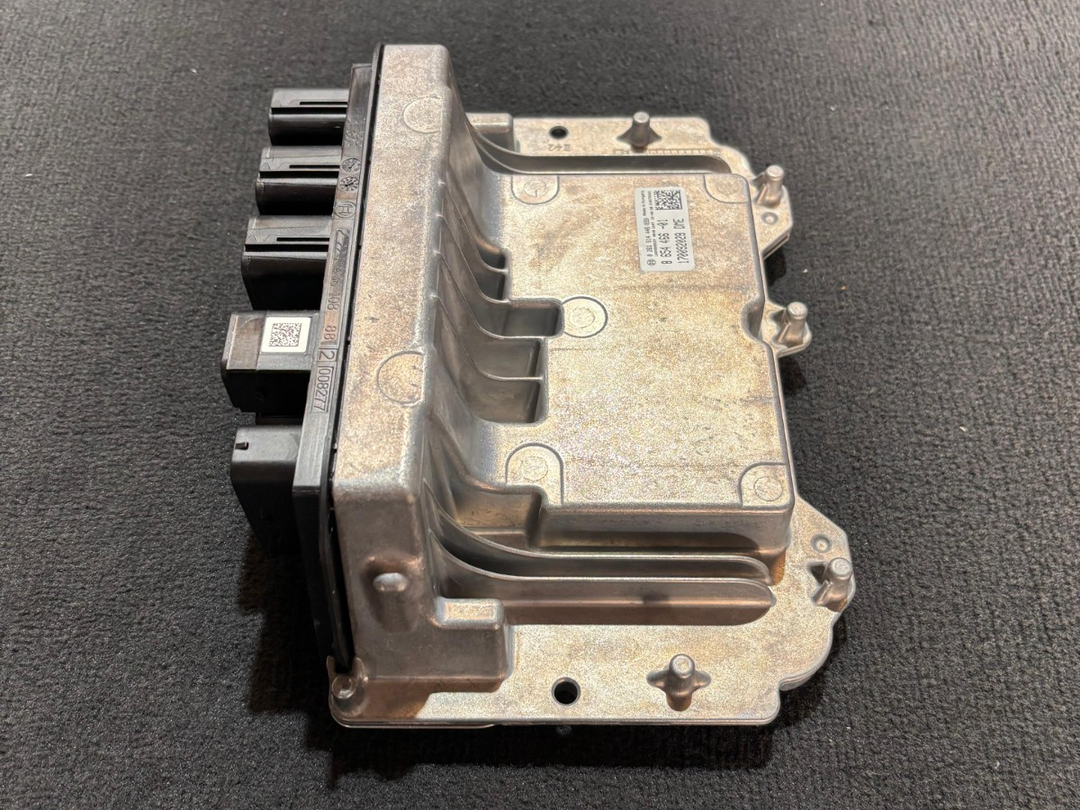 OEM BMW X1 F48 B48 2.0i 2016 ENGINE CONTROL UNIT ECU SET  BOSCH - 8654466