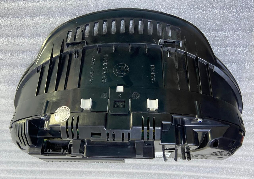 OEM BMW F01 F02 F10 INSTRUMENT CLUSTER SPEEDOMETER GUAGE 6805238