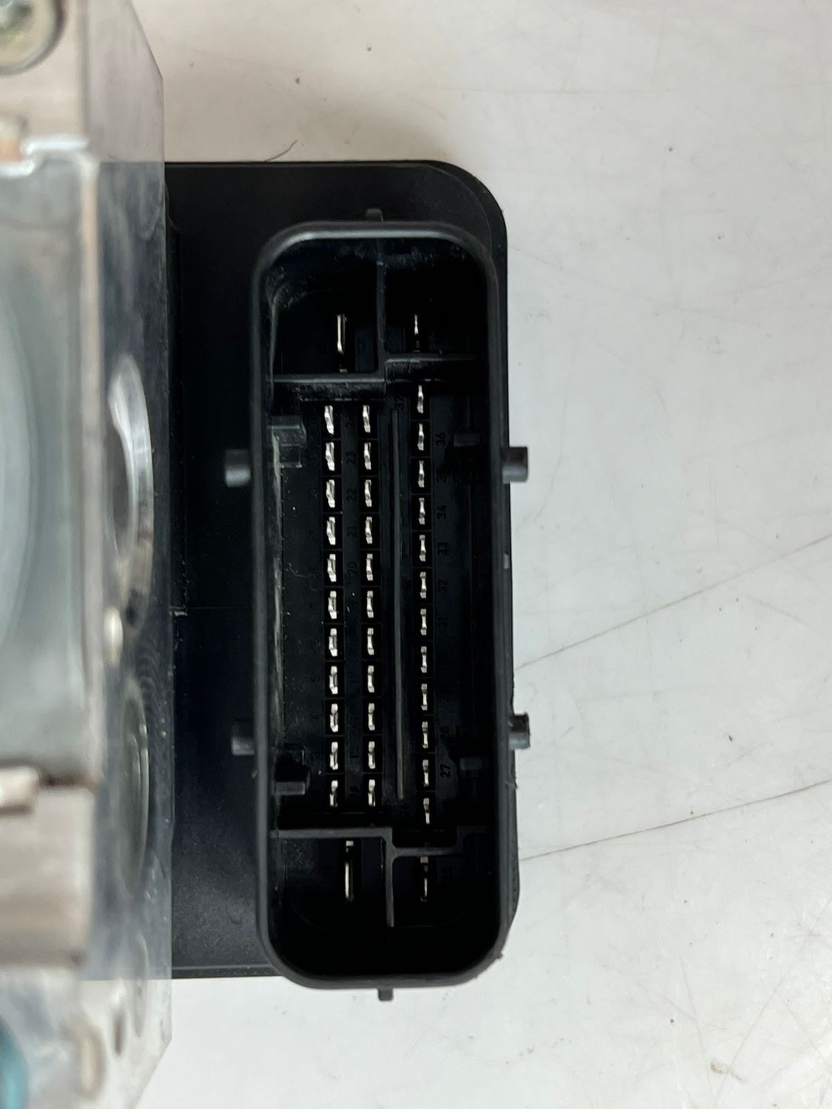 2012-2016 BMW 3' 4' 328i F30 F31 F35 F32 Abs Pump Control Module 6869728 OEM