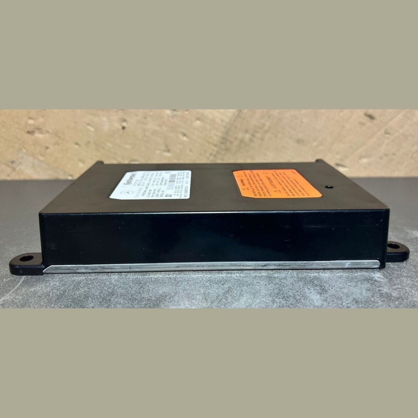 10–14 Mercedes-Benz W212 E-Class AID Communication Control Module A231 9002203