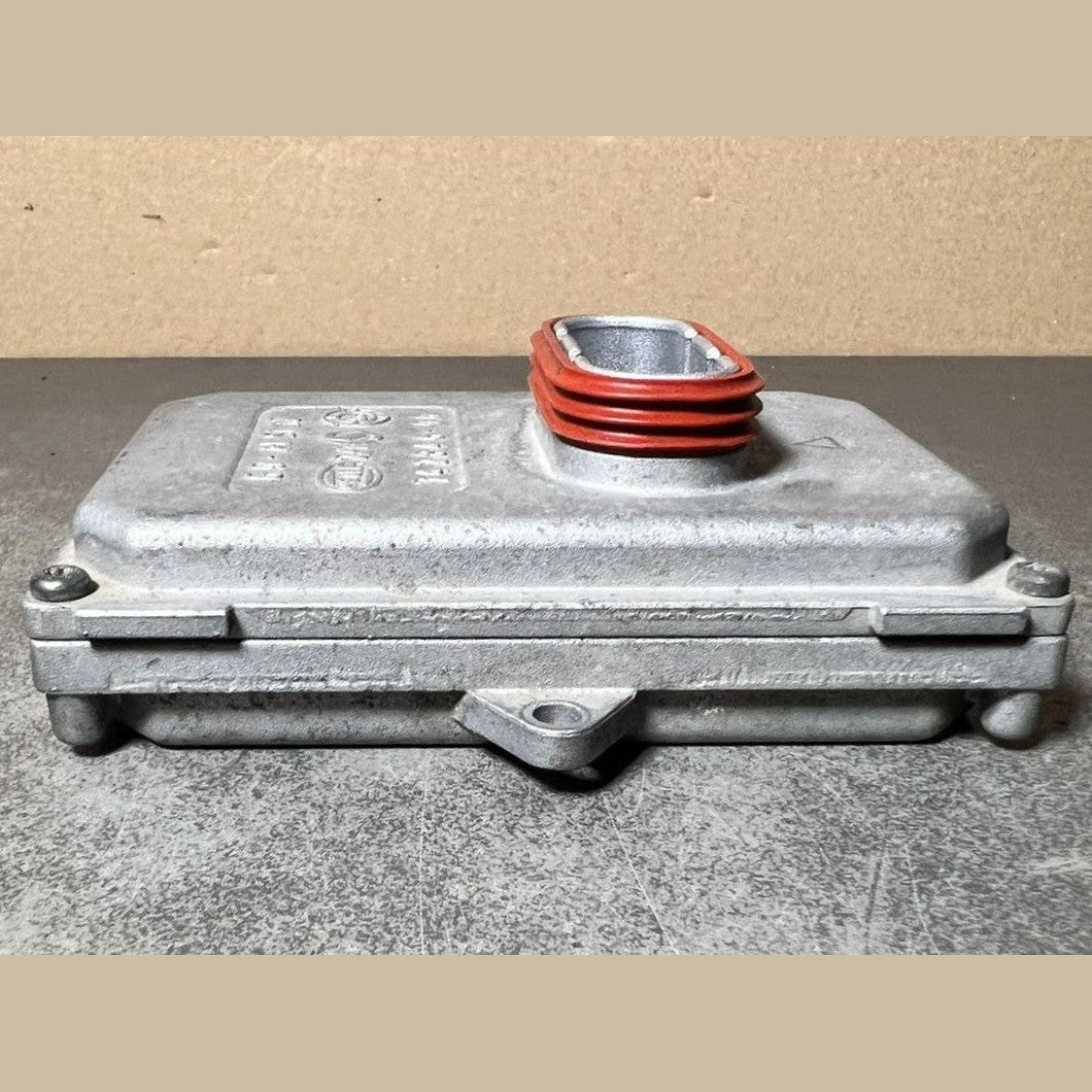 Mercedes W212 W204 Xenon Light Headlight Control Module Unit A002 8206026 OEM