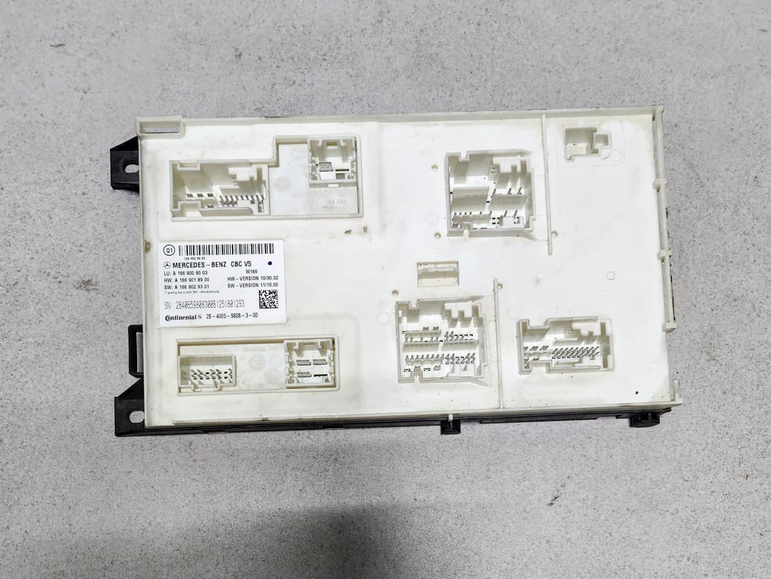 2012-2015 Mercedes-Benz ML350 Signal Acquisition Actuation Module A1669009003