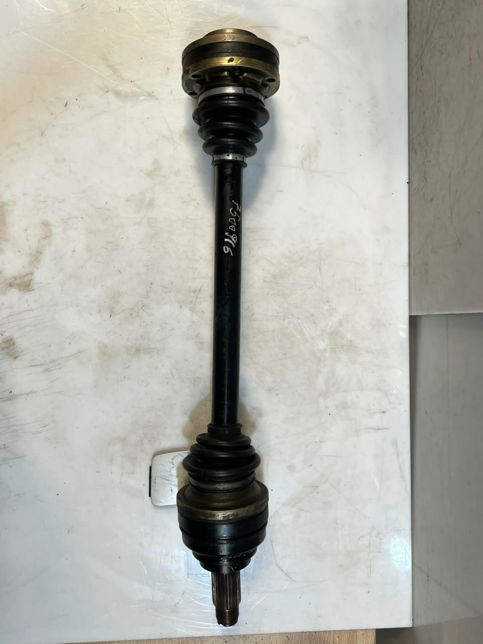 1999-2006 BMW X5 E53 Rear Output Drive Shaft AXLE 7500916 OEM