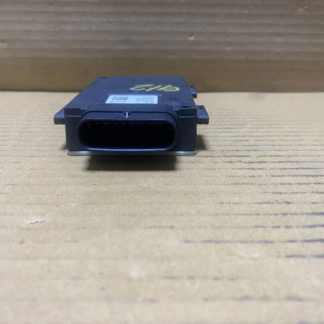 2016-2017 BMW 740i Blind Spot Detection Radar Sensor 6877834 G30 5 Series and G1