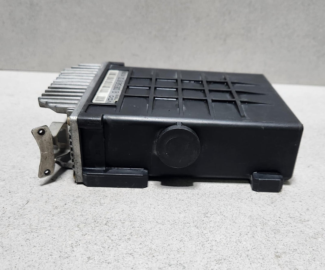 1989 Mercedes-Benz 560SEL Engine Control Unit 0065458132 Mercedes-Benz W126 560S