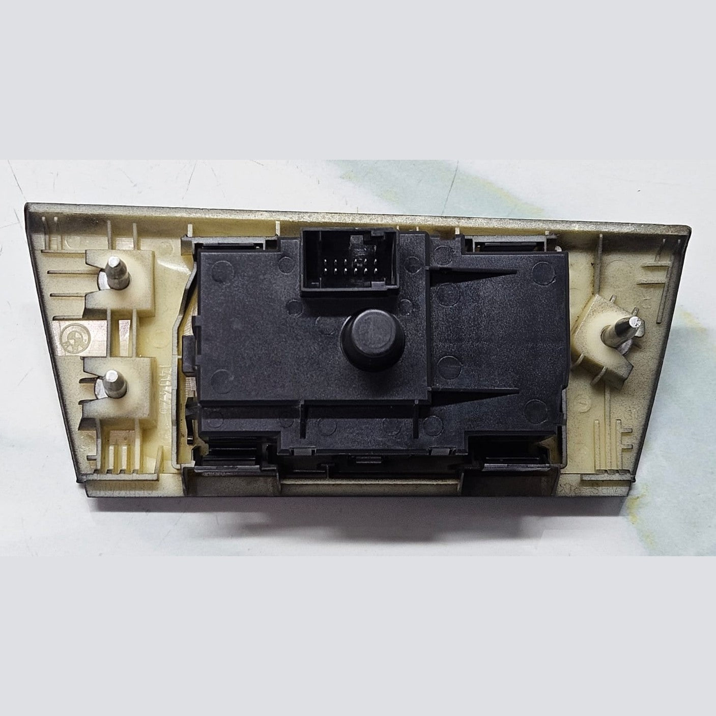 2007-2013 BMW E90, E91, E92 Headlight Control Switch 6932796 OEM
