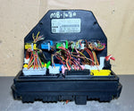 Bild in die Galerieansicht laden, 10-16 Mercedes-Benz W212 W204 Front SAM Module Relay Fuse Box A212 9000006 OEM