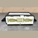 Bild in die Galerieansicht laden, 13–17 Mercedes W246 CLA / B-Class Parking Sensor Control Module A246 9000005 OEM