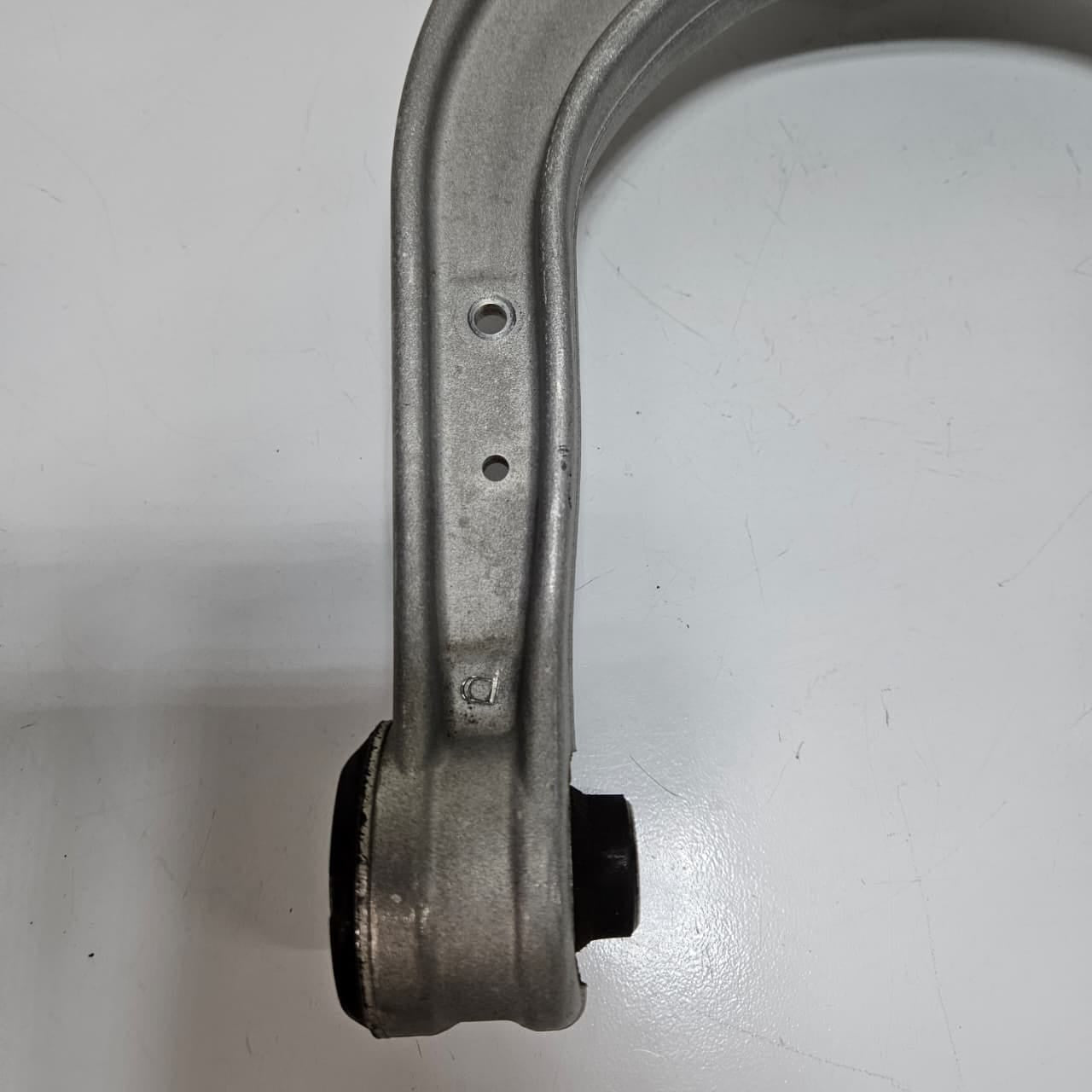 2019-2024 BMW X5 G05, X6 G06 X7 G07 Front Upper Control Arm 6883115