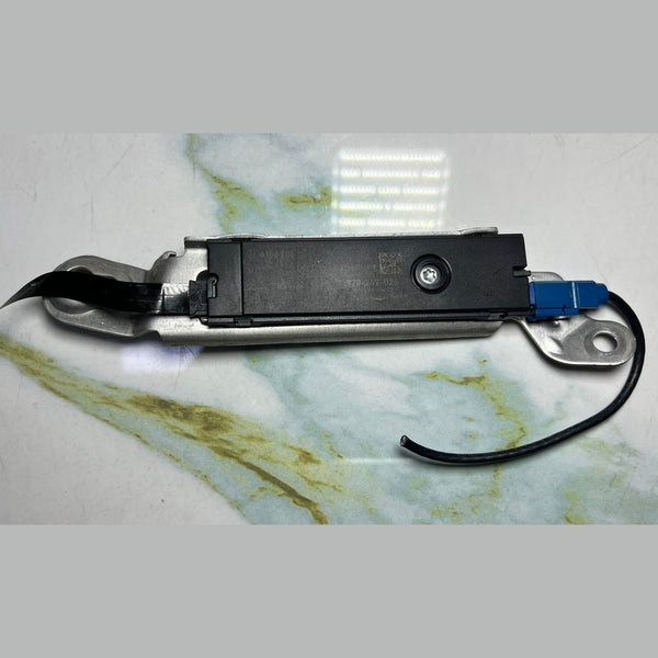 2014 Mercedes S550 Antenna Amplifier A1669061300 A-Class W176 and S-Class W222