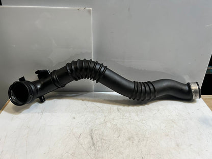 2012-2016 BMW Z4 E89 N20 X1 2.0i E84 AIR LINE DUCT Intercooler Hose 7607941 OEM