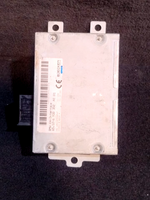 Load image into Gallery viewer, BMW E65 / E66 REAR ENTERTAINMENT HEADSET  MODULE (K/H INTERFACE) 6930352
