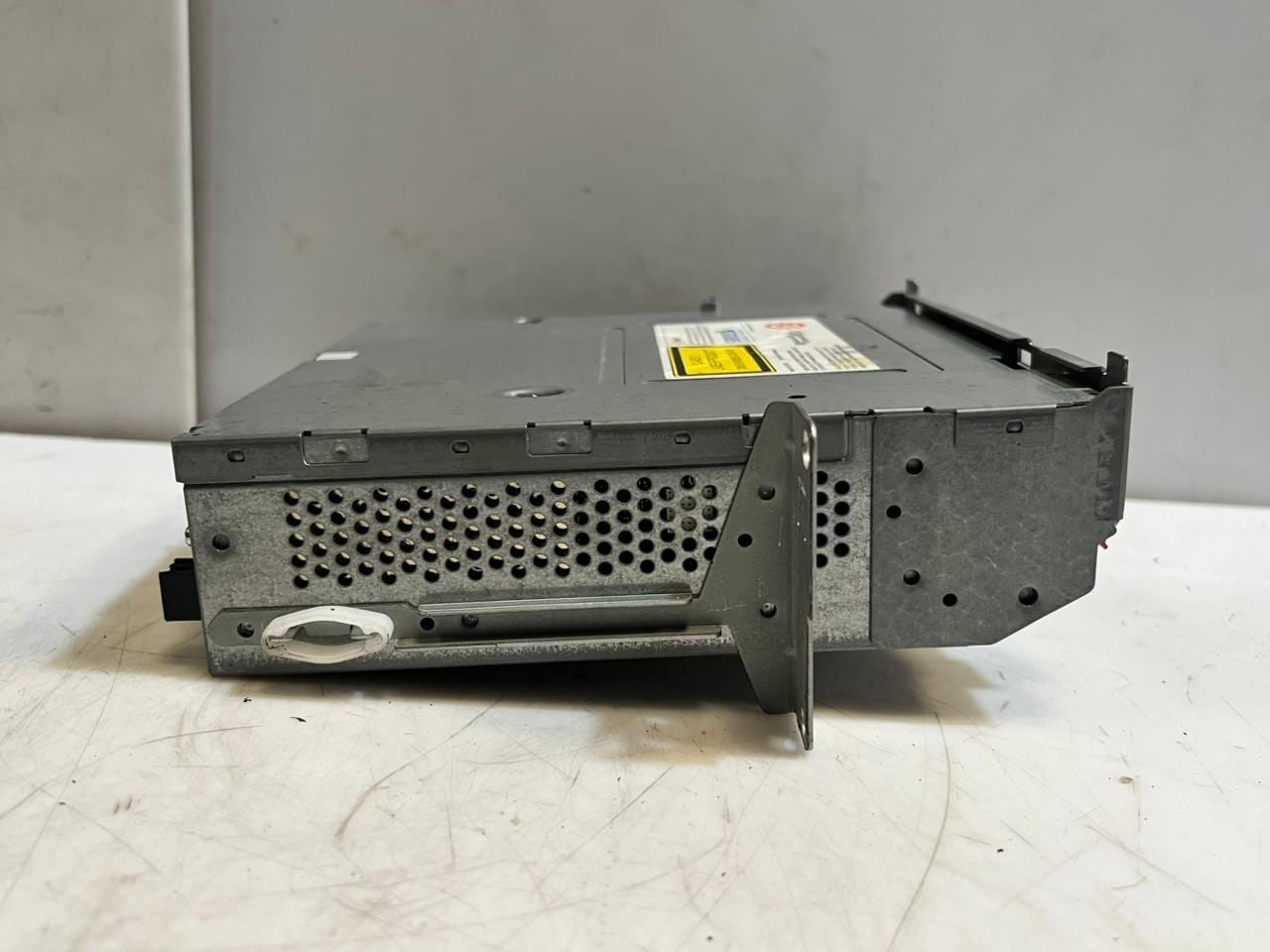 2006-2014 BMW X5 X6 HARMAN AM FM stereo CIC, CD Radio Receiver Head Unit 9263943