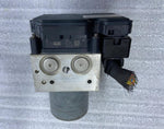 Bild in die Galerieansicht laden, OEM BMW 5 F10 F11 ABS PUMP MODULE CONTROL UNIT HYDRAULIC DSC 6868339 6868341