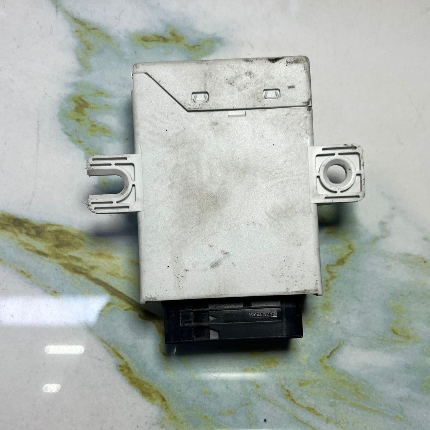 2004 Mercedes-Benz CL500 Tire Pressure Control Module A0028209126 CL-Class