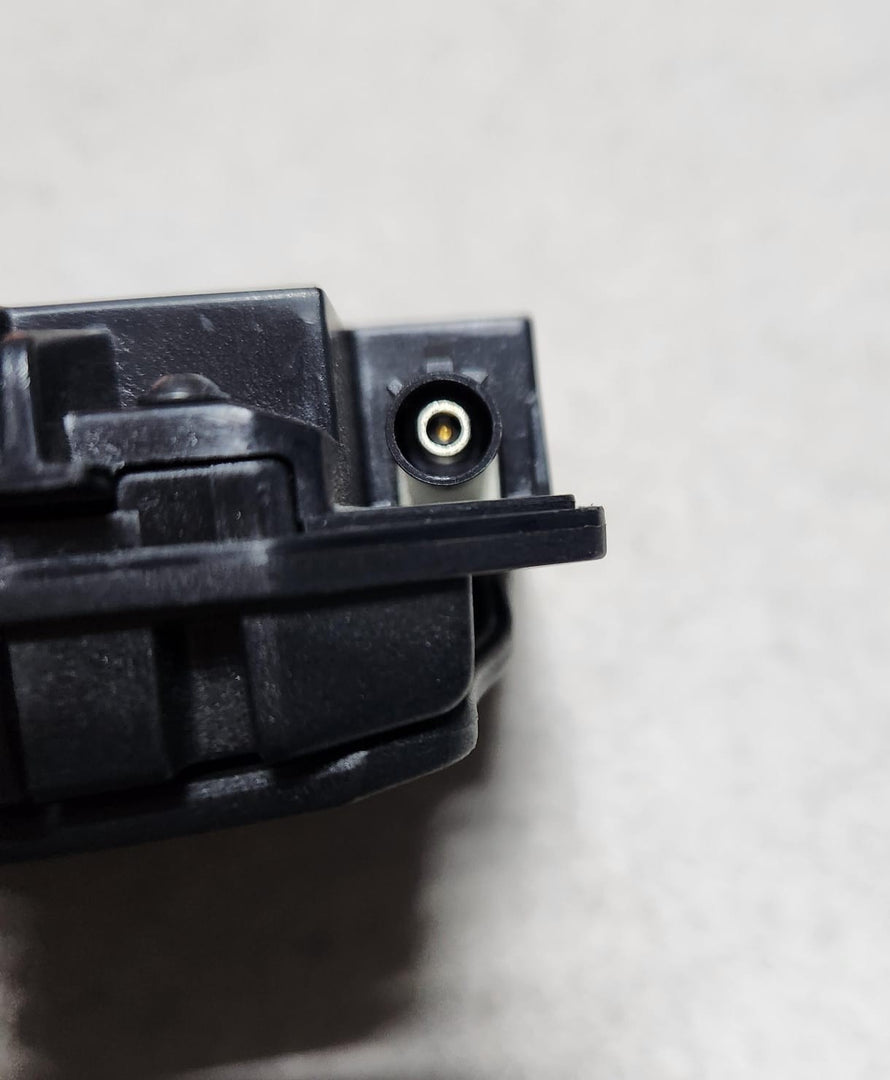BMW 740d Wireless Charging Device 6832604 7 Series G11 G12 