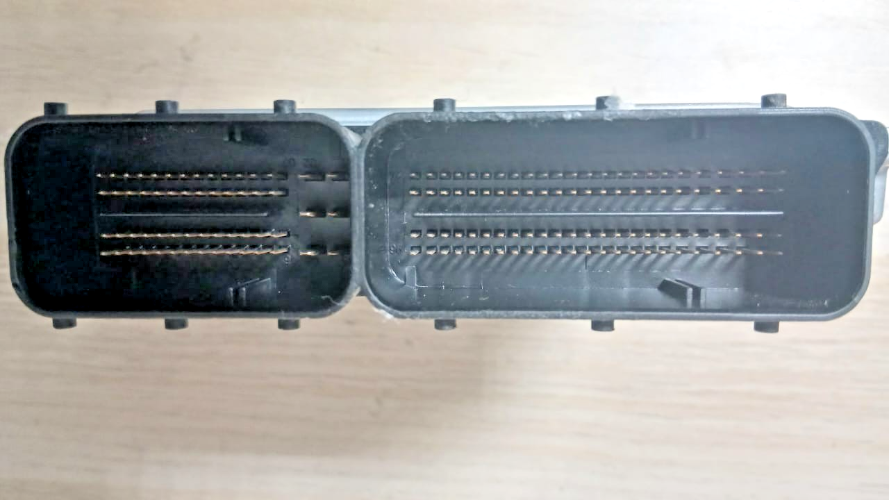 BMW X5 E70 ECU Engine Control Module 7810950 OEM Programmable Unit