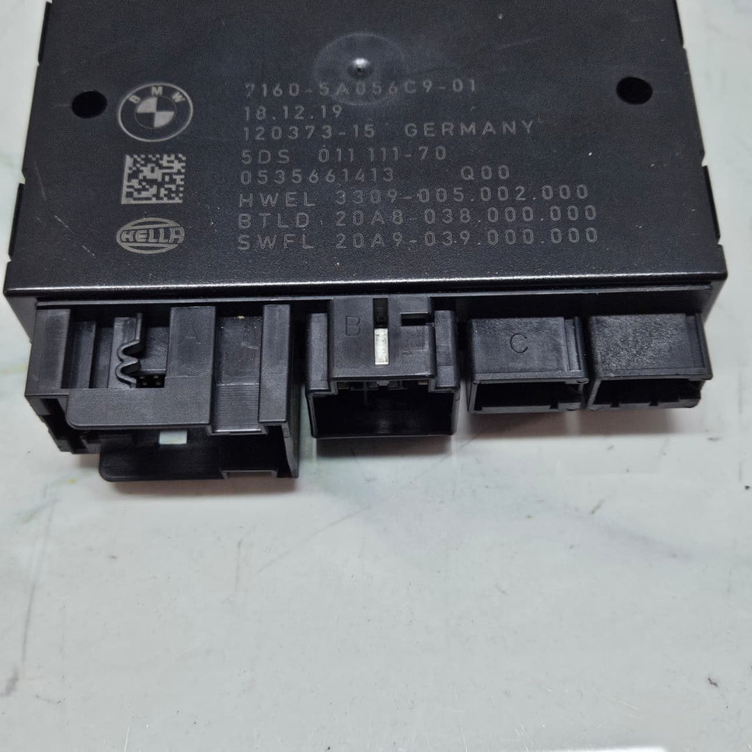 OEM BMW G21 G31 G05 Control Unit for Trailer Hitch 5A056C9 OEM