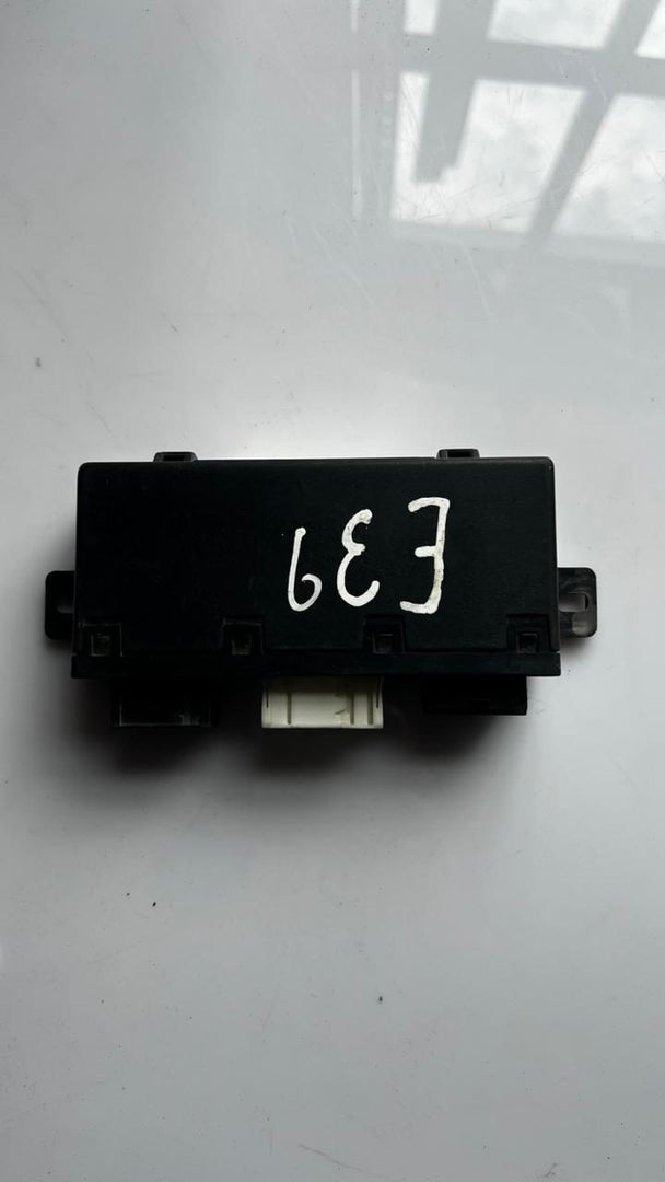 2001-2003 BMW 530i Side View Mirror Control Module 6904255 E39 5 Series 